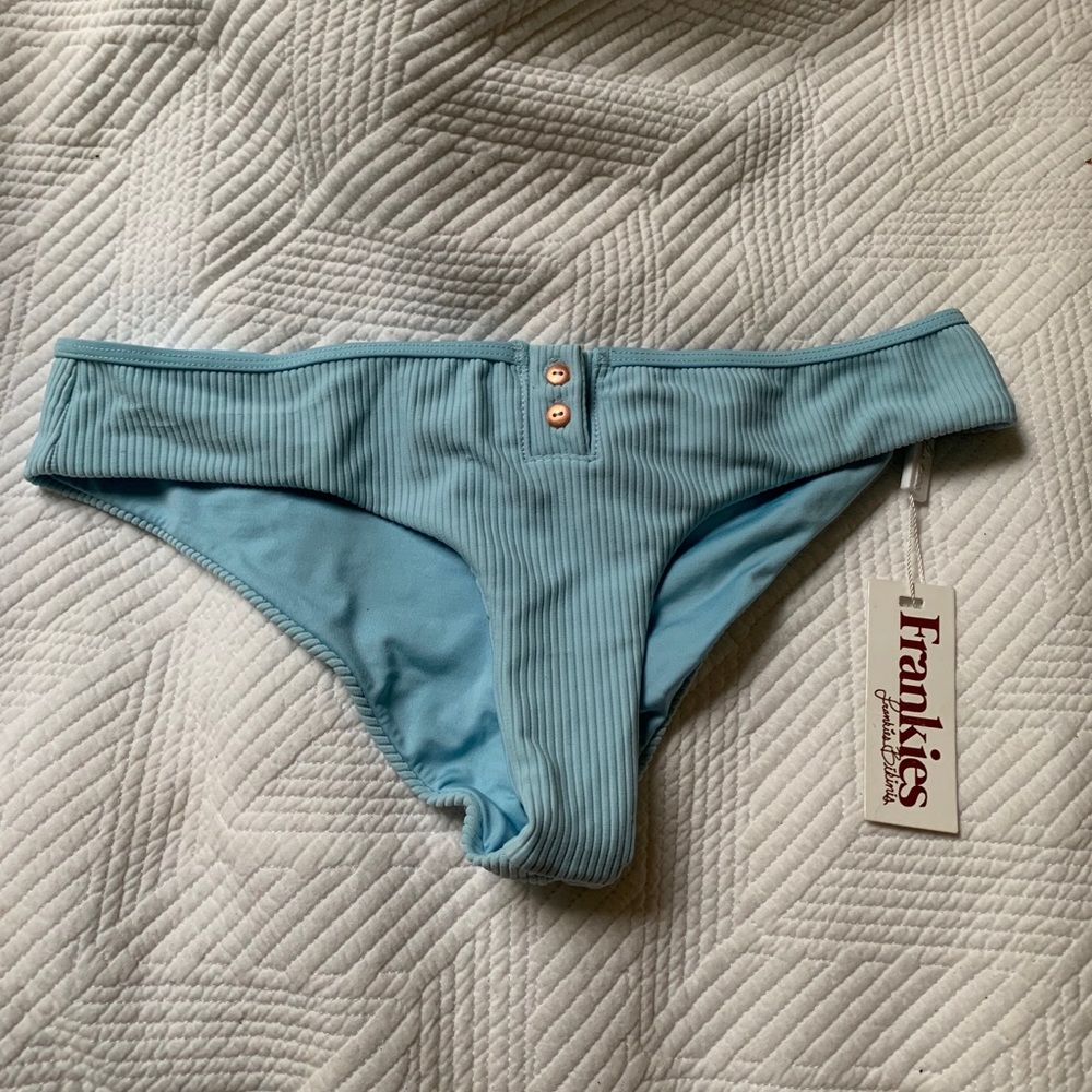 Frankies Bikini’s Alana Bottom
